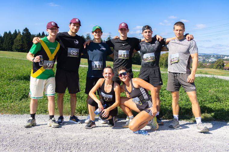 Gruppenfoto der Läufer